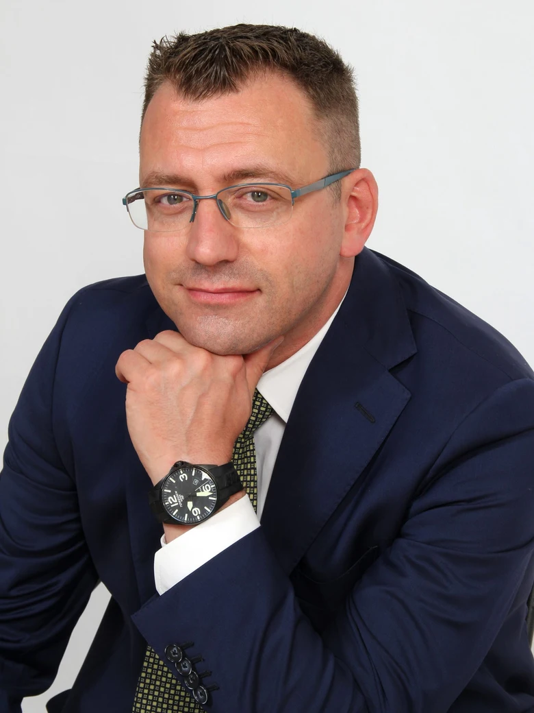 Mr Alfredo Tonsi